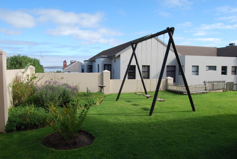 5 Bedroom Property for Sale in Country Club Western Cape
